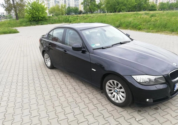 BMW Seria 3 cena 25700 przebieg: 225000, rok produkcji 2009 z Łódź małe 137